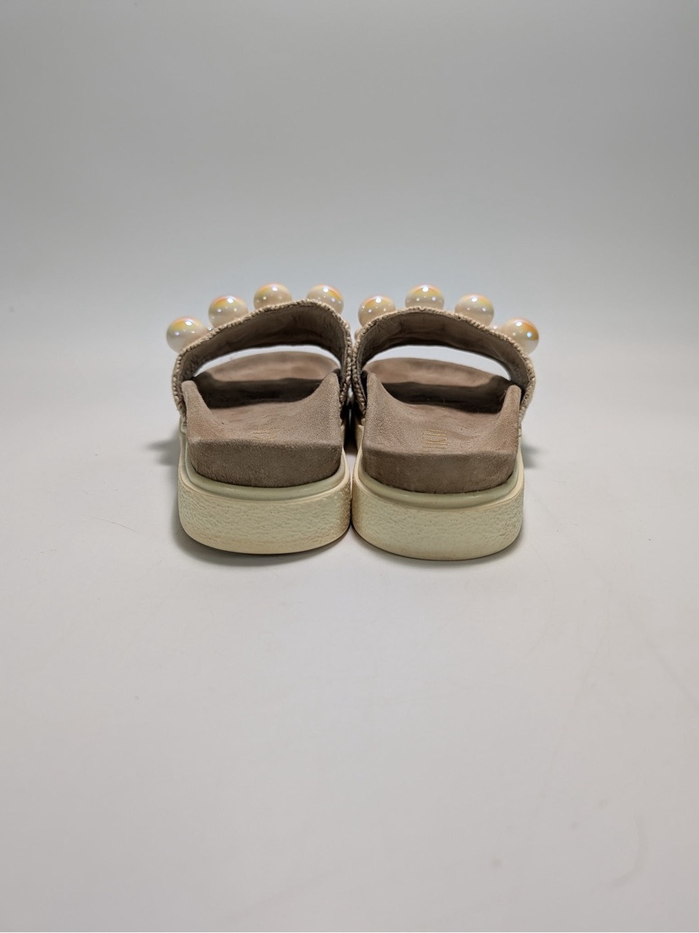 Inuikii Raffia Pearl Slides - Picture 5 of 10